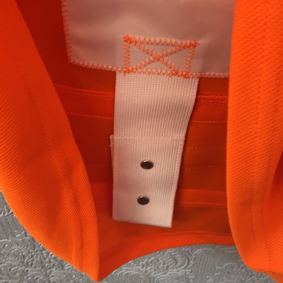 NWT AUTh signed Lucic NHL Oilers Hockey jersey - Picture 7 of 8